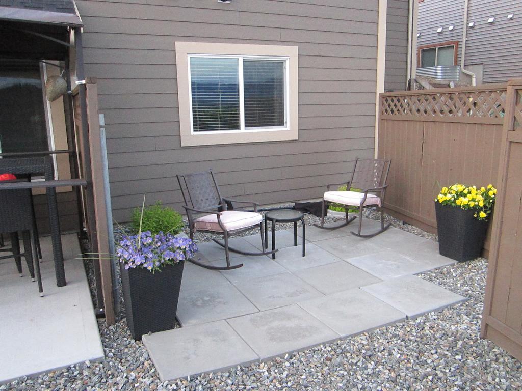 Winedownhere - Lic. 75806 Kelowna Exterior photo